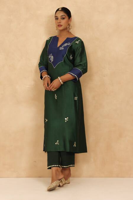 Buy_Charu Makkar_Green Silk, Chanderi, Cotton Embroidery V-neck Royal And Navy Blue Kurta Pant Set 