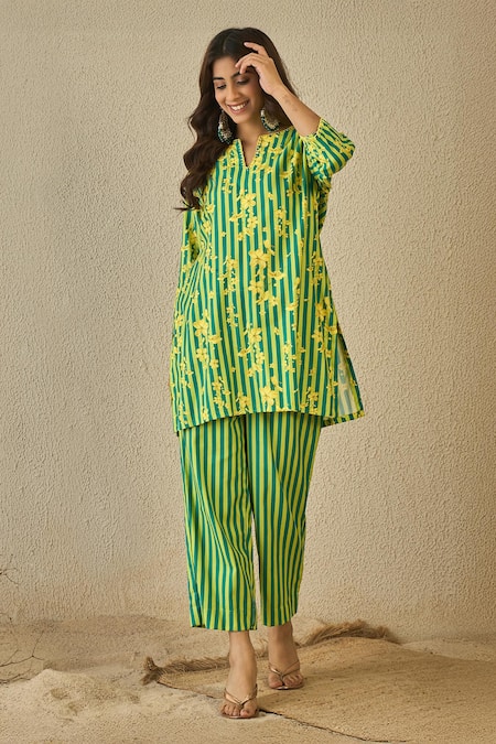 Shop Label Nitika Green Cotton Embroidery V-neck And Yellow Striped Kurta Pant Set Online at Aza Fashions Shop_Label Nitika_Green Cotton Embroidery V-neck And Yellow Striped Kurta Pant Set _Online_at_Aza_Fashions