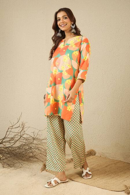 Buy_Label Nitika_Orange Cotton Split V-neck Floral Print Kurta And Checkered Pant Set _Online_at_Aza_Fashions