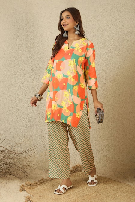 Buy_Label Nitika_Orange Cotton Split V-neck Floral Print Kurta And Checkered Pant Set 