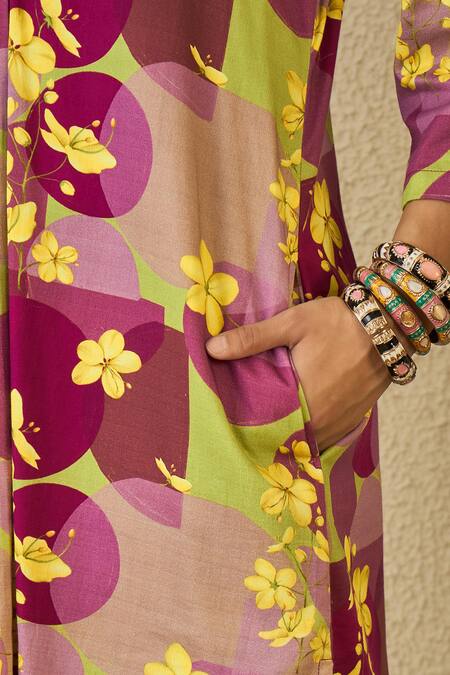 Buy_Label Nitika_Purple Cotton V-neck Floral Print Kurta And Pant Set _Online_at_Aza_Fashions