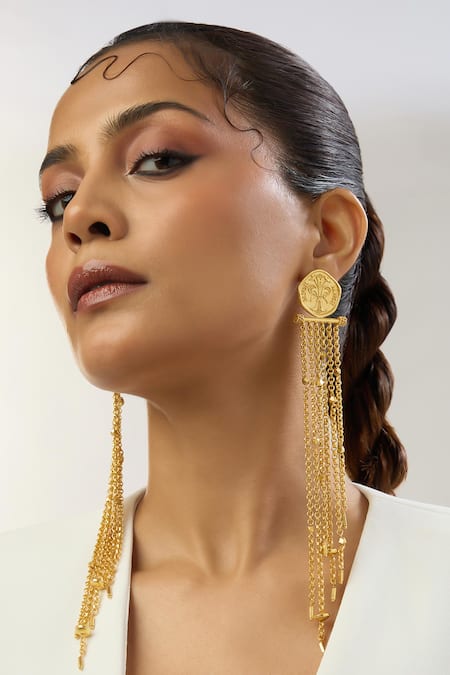 Buy Mnsh Gold Plated Chains Shakti Shoulder Duster Earrings Online at Aza Fashions Buy_Mnsh_Gold Plated Chains Shakti Shoulder Duster Earrings _Online_at_Aza_Fashions