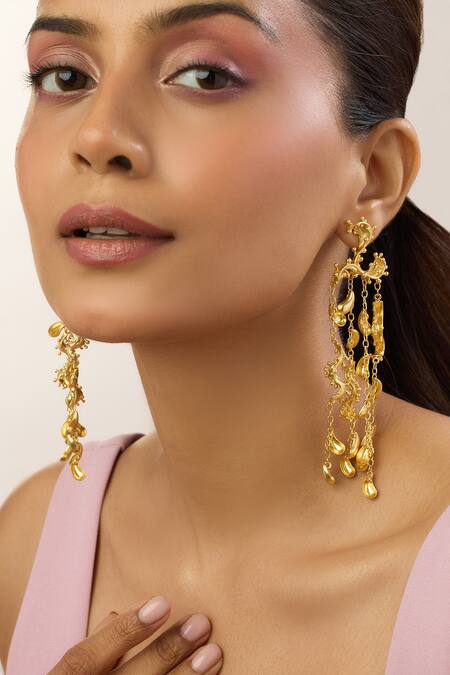 Buy_Mnsh_Gold Plated Amour Drop Shoulder Duster Earrings _Online_at_Aza_Fashions