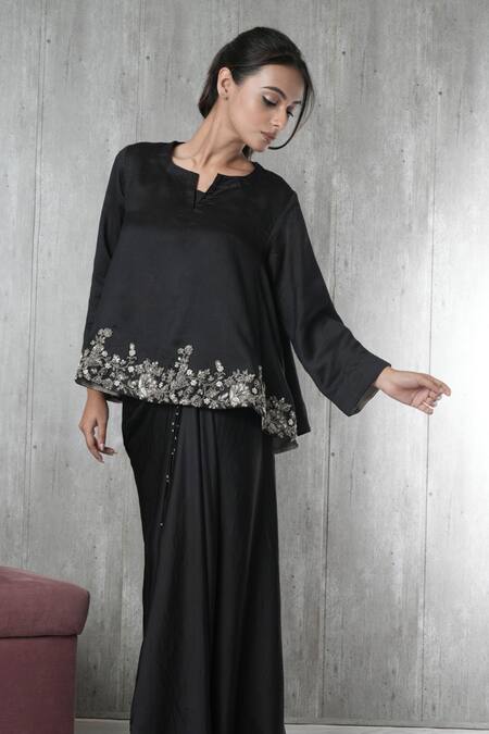 Vara By Vibha N Priti Black Organza, Satin, Modal Embroidery Round Neck Hand Tunic And Skirt Set Online at Aza Fashions Vara By Vibha N Priti_Black Organza, Satin, Modal Embroidery Round Neck Hand Tunic And Skirt Set _Online_at_Aza_Fashions