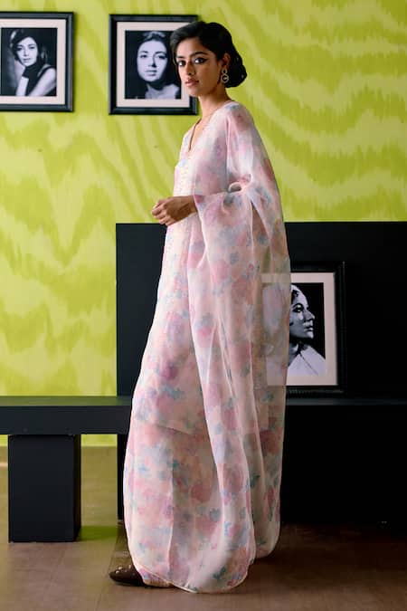 Deep Thee_Ivory Crepe, Silk, Organza Sequins V-neck Floral Print Kurta Set _Online_at_Aza_Fashions