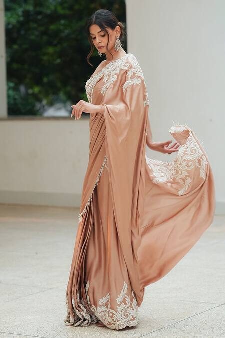 Pooja Bagaria_Beige Satin Beads, Embroidery Round Neck Beaded Border Split Saree _Online_at_Aza_Fashions