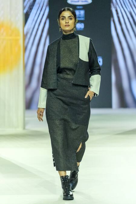 Shop_KA-Sha_Black Cotton And Gold Handwoven Skirt _Online_at_Aza_Fashions