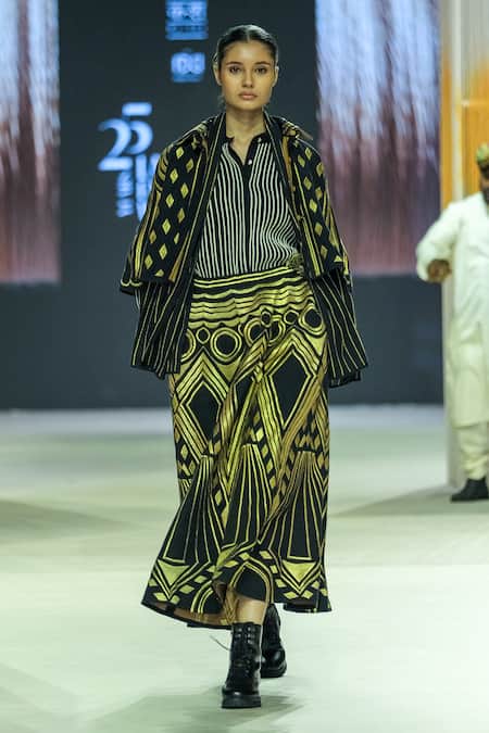 KA-Sha Black & Gold Printed Skirt 