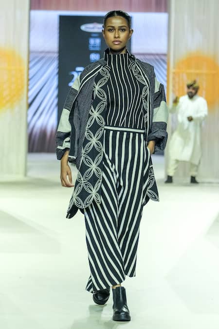 KA-Sha Black & White Striped Handspun Pant 