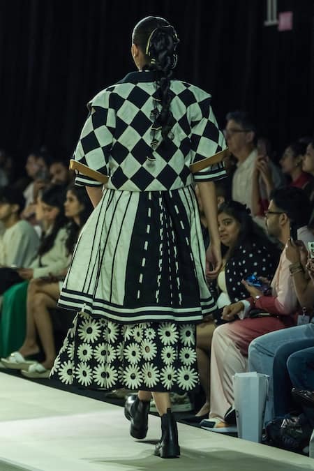 KA-Sha Black & White Organic Cotton Jacket 