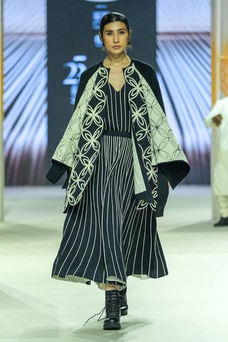 Shop_KA-Sha_Black Cotton Embroidery V-neck And White Organic Jacket _Online_at_Aza_Fashions