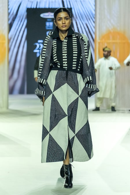 Buy_KA-Sha_Black Cotton Collared And White Handwoven Shirt _Online_at_Aza_Fashions