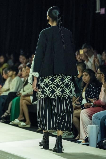 KA-Sha Black & White Handwoven Cotton Jacket 