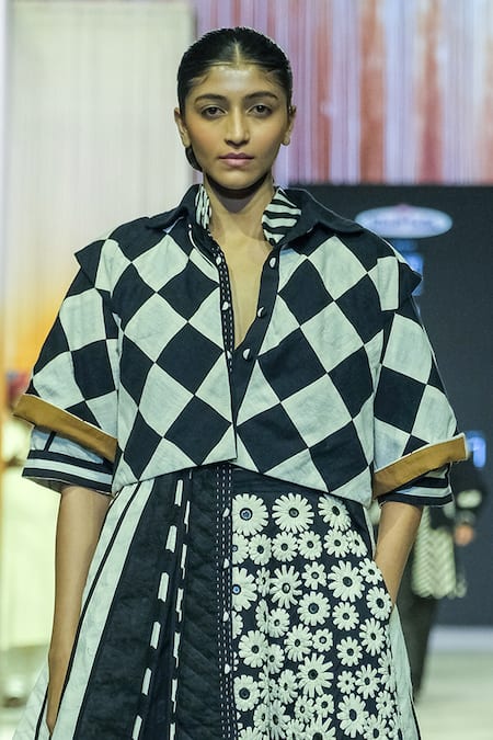 KA-Sha Black & White Checkered Shirt 