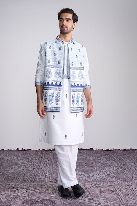 Sanjev Marwaaha Ivory Cotton Silk Designer Kurta Set 