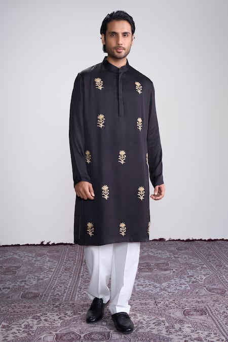 Sanjev Marwaaha Black Embroidered Modal Silk Kurta Set 