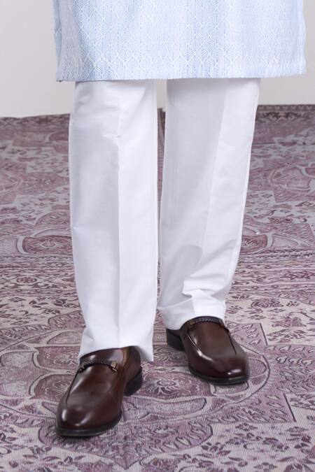 Sanjev Marwaaha_Ivory Cotton, Silk Kurta Set_Online_at_Aza_Fashions