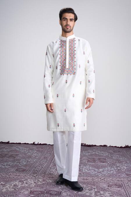 Buy_Sanjev Marwaaha_Ivory Chanderi , Silk, Chanderi, Embroidery Kurta Set_Online_at_Aza_Fashions