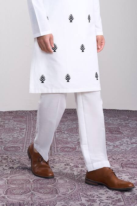 Buy_Sanjev Marwaaha_Ivory Cotton Embroidery Kurta Pant Set_Online_at_Aza_Fashions