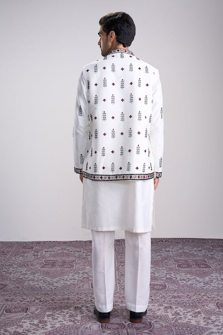 Sanjev Marwaaha Ivory Designer Kurta Set 