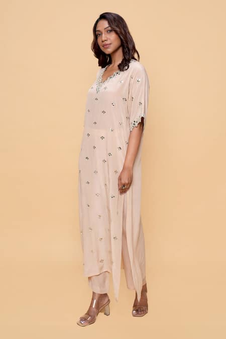 Sajeda A Lehry Beige Silk, Crepe Embroidery V-neck Hand Kurta And Pant Set 
