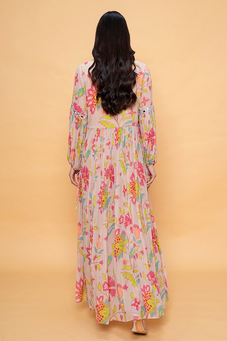 Shop_Sajeda A Lehry_Beige Georgette Beads Collared Floral Hand Embroidered Kurta Pant Set _at_Aza_Fashions