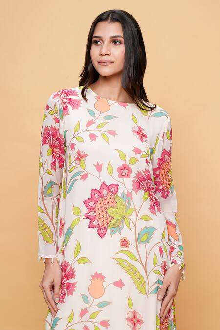 Buy_Sajeda A Lehry_Ivory Georgette Embroidery Round Neck Floral Hand Kurta And Dhoti Set _Online_at_Aza_Fashions
