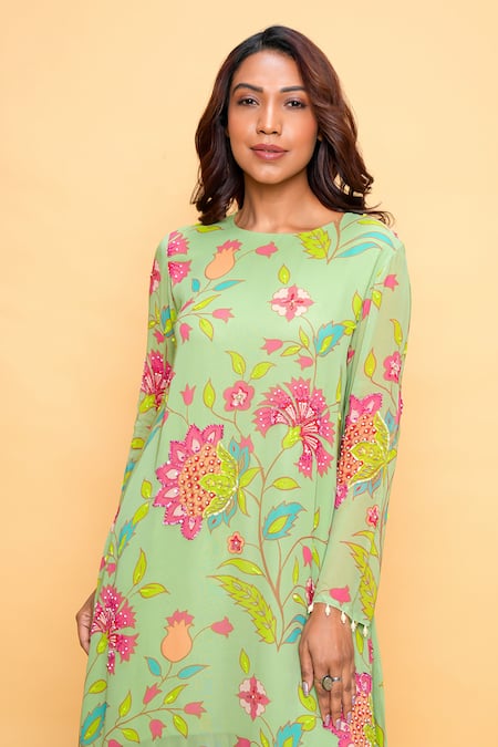 Sajeda A Lehry_Green Georgette Embroidery Round Neck Floral Hand Kurta And Dhoti Pant _Online_at_Aza_Fashions