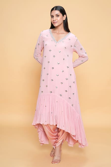 Sajeda A Lehry Pink Georgette Embroidery V-neck Rose Hand Kurta Set 