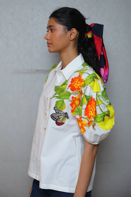 Buy_Studio Moda India_White Cotton Embroidery, Applique Collared Lanthana Print Shirt _Online_at_Aza_Fashions