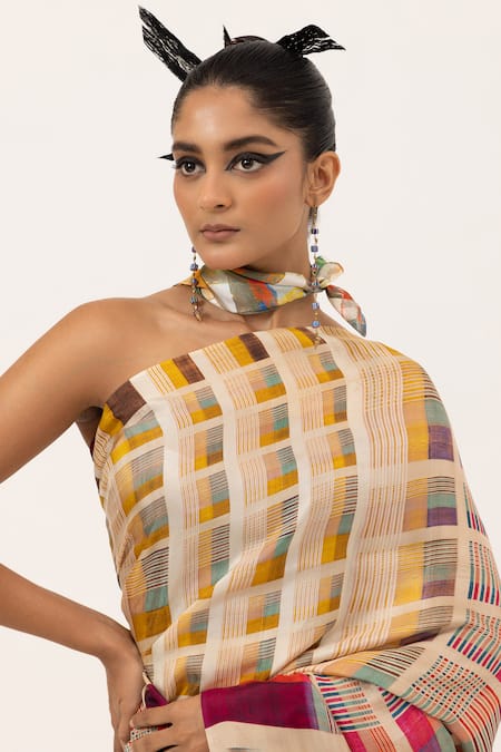 Unallume By Nisha_Multi Color Silk Modern Mosaic Saree _Online_at_Aza_Fashions