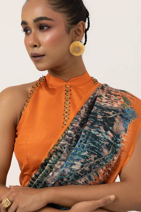 Buy_Unallume By Nisha_Orange Silk Enchanted Canopy Saree _Online_at_Aza_Fashions
