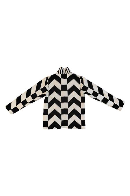 Buy_KA-Sha_Black Cotton And White Handspun Jacket _Online_at_Aza_Fashions