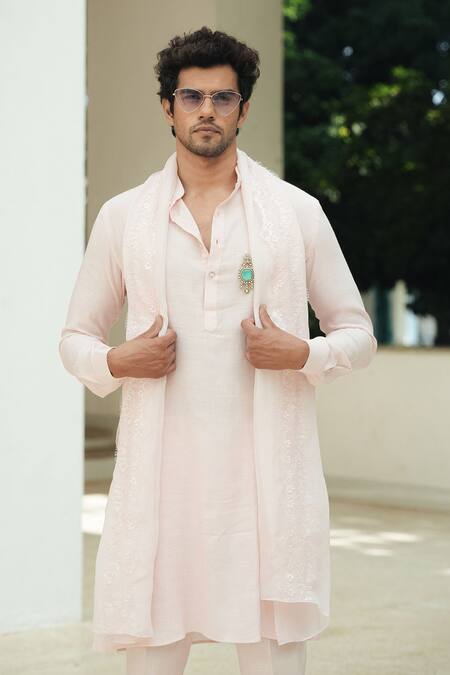 Buy_Pooja Bagaria_Pink Cotton, Linen Brooches Pastel Kurta Set _Online_at_Aza_Fashions