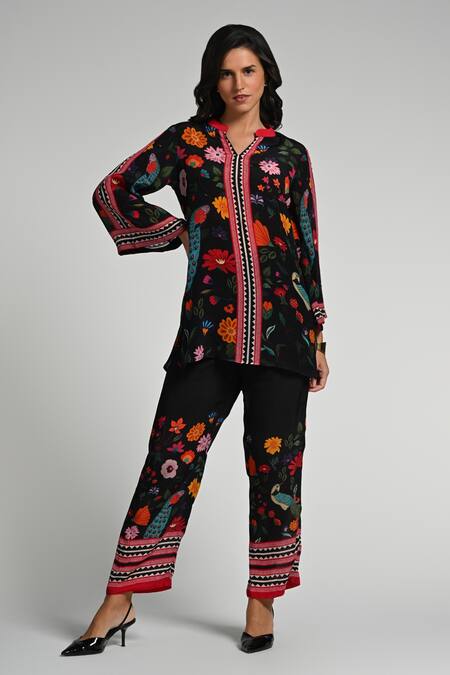 Taroob_Black Crepe Embroidery Split V-neck Bageecha Floral Tunic Set_at_Aza_Fashions