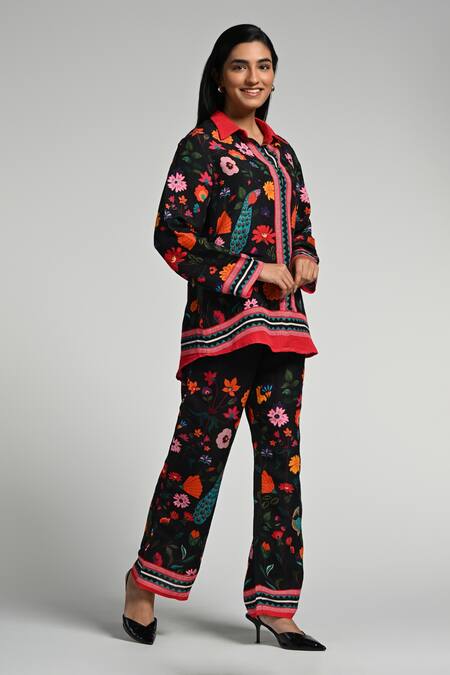 Taroob_Black Linen Embroidery Collared Bageecha Co-ord Set_at_Aza_Fashions