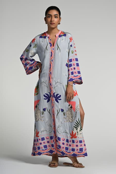 Taroob Sky Blue Linen Mandarin Collar Monkey Pop Kaftan 