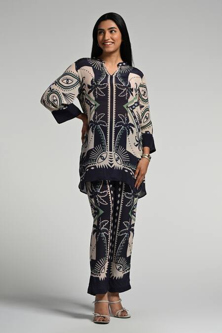 Buy_Taroob_Multi Color Crepe Split V-neck Geo Palms Tunic Set_Online_at_Aza_Fashions