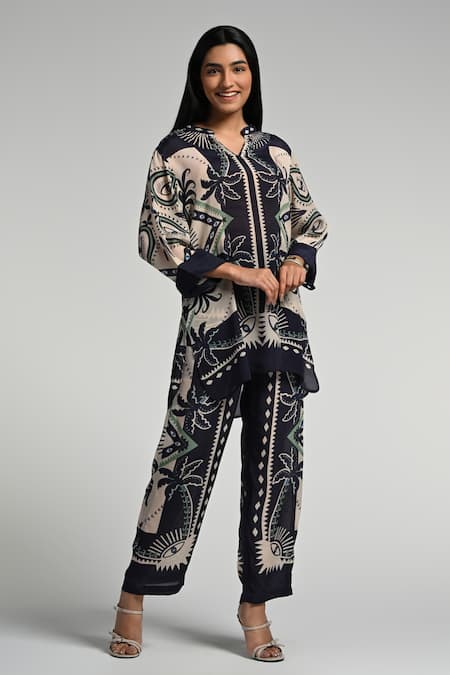 Taroob Multi Color Crepe Split V-neck Geo Palms Tunic Set 