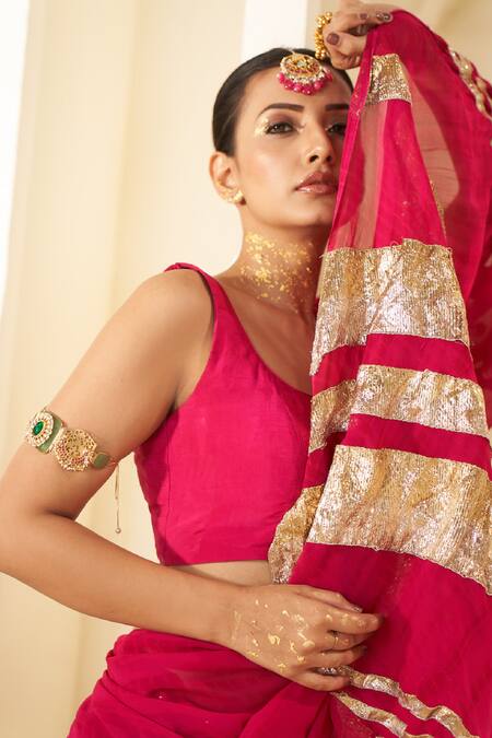 Muskann Kapadiaa_Pink Georgette, Silk Gota Patti Square Neck Saree Set _Online_at_Aza_Fashions