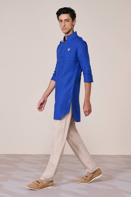 S&N By Shantnu Nikhil Blue Rayon, Linen Embroidery Racer Slim Fit Kurta Online at Aza Fashions S&N By Shantnu Nikhil_Blue Rayon, Linen Embroidery Racer Slim Fit Kurta_Online_at_Aza_Fashions