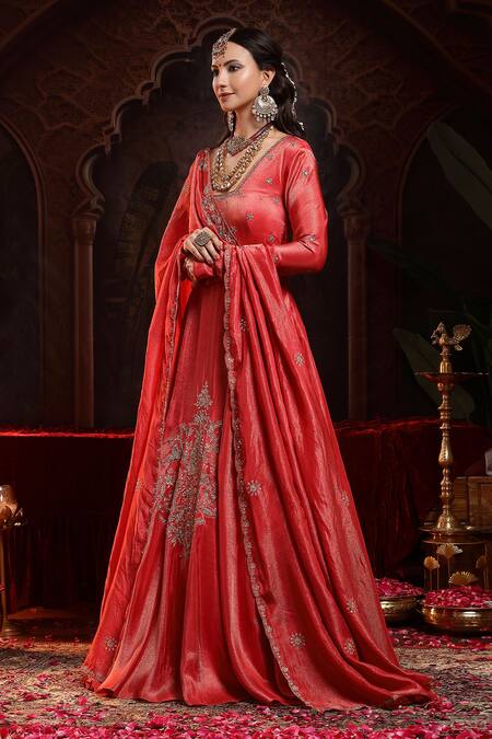 Miku Kumar_Red Tissue, Organza Embroidery V-neck Shanaya Anarkali Set _at_Aza_Fashions