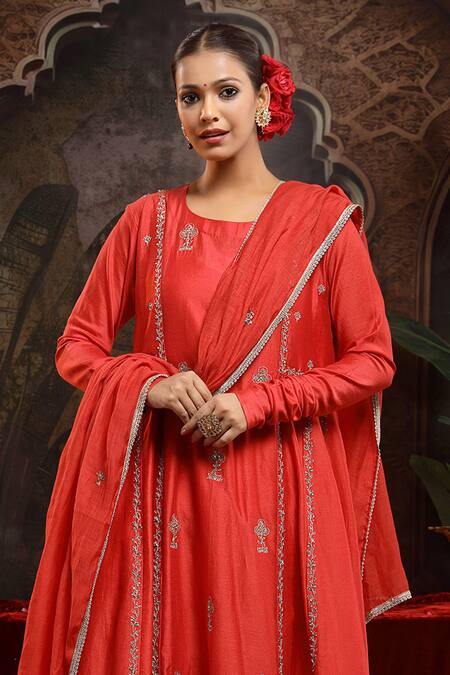 Shop_Miku Kumar_Red Chanderi Silk Embroidery Round Neck Anarkali Suit Set _Online_at_Aza_Fashions