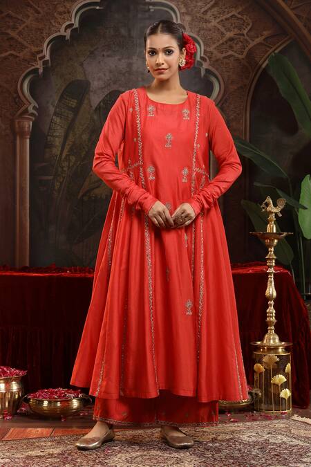 Buy_Miku Kumar_Red Chanderi Silk Embroidery Round Neck Anarkali Suit Set 