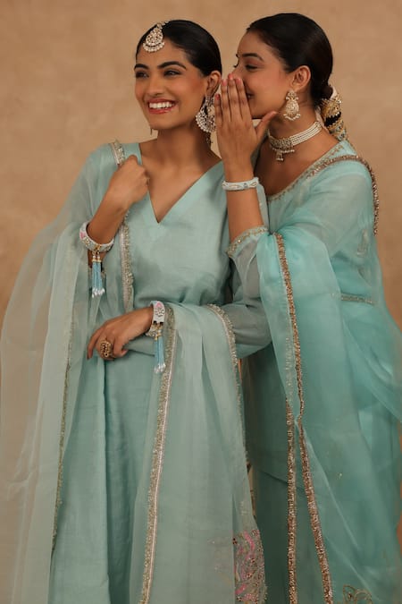 Buy_Charu Makkar_Blue Chanderi, Tissue, Organza Embroidery V-neck Light Kurta Set _Online_at_Aza_Fashions