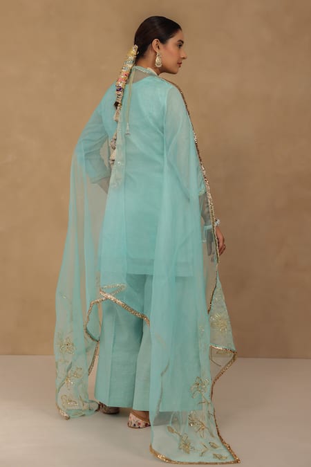 Charu Makkar Light Blue Chanderi Kurta Set 
