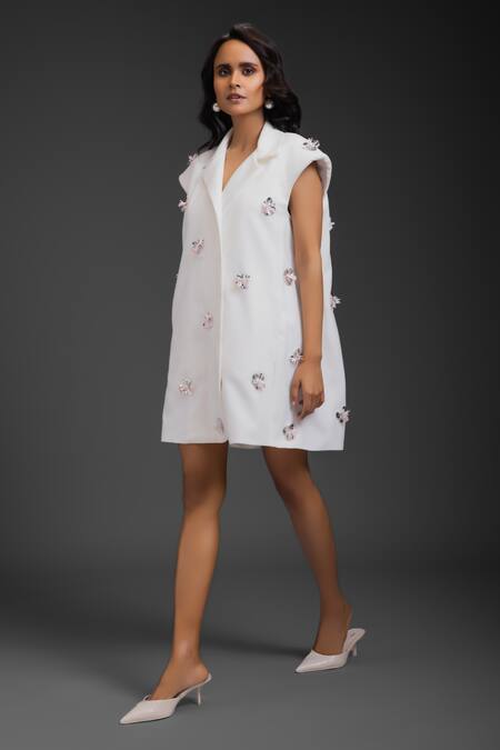 Buy Deepika Arora White Crepe Sequins Collared Rozella Designer Dress Buy_Deepika Arora_White Crepe Sequins Collared Rozella Designer Dress