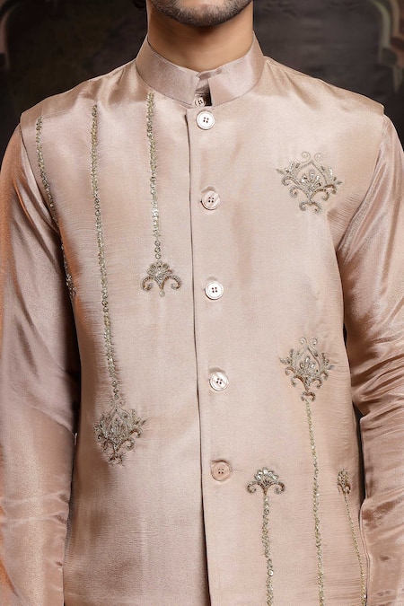 Buy_Miku Kumar_Pink Tissue, Organza Embroidery Onion Mridul Kurta Set _Online_at_Aza_Fashions