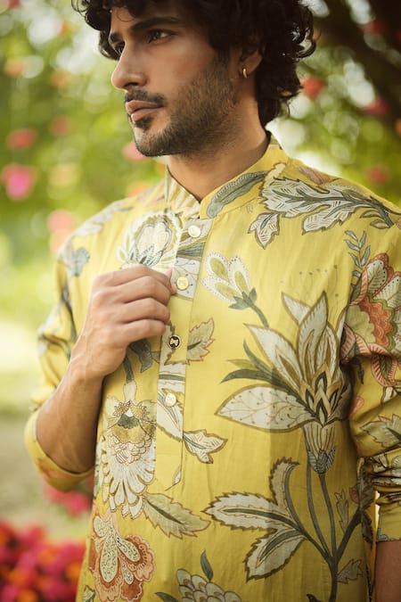 Buy_Mahima Mahajan_Gold Linen, Satin Embroidery Floral Kurta Pant Set _Online_at_Aza_Fashions