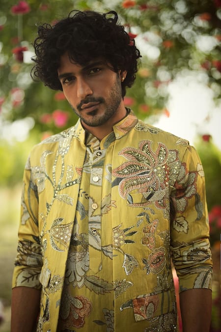 Mahima Mahajan_Gold Linen, Satin Embroidery, Sequins Designer Printed Bundi Kurta Pant Set _Online_at_Aza_Fashions